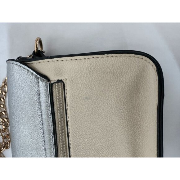 Paula Rossi Cream & Silver Leather Look Crossbody Bag With Gold Chain Strap - Picture 7 of 16